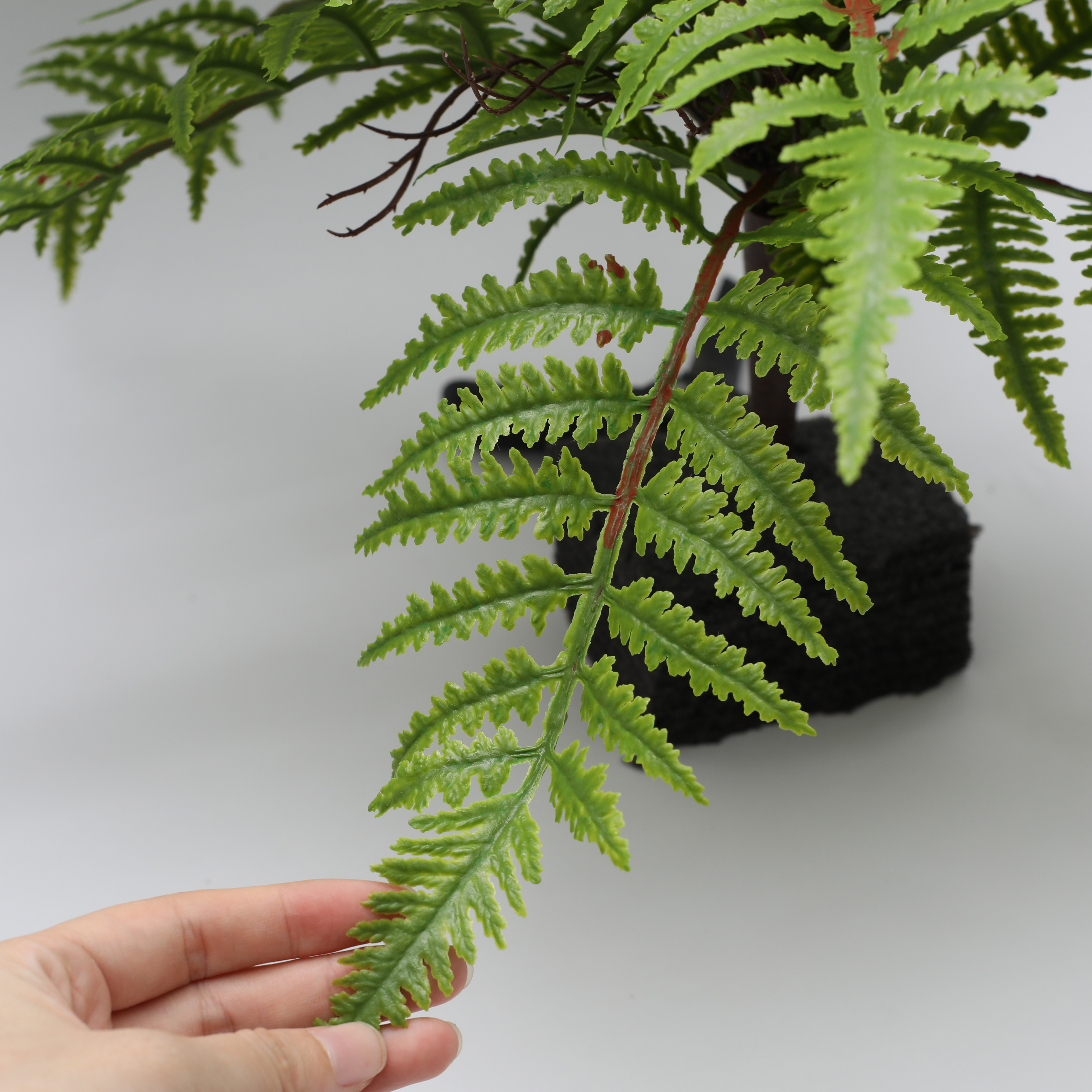 Natural 15 Large Fern Leaves artificial flower stem